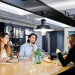 Hotel Ibis Centre Meriadeck 3*