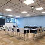 Ibis Centre Meriadeck Hotel 3*