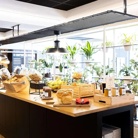 Hotell Ibis Centre Meriadeck 3*