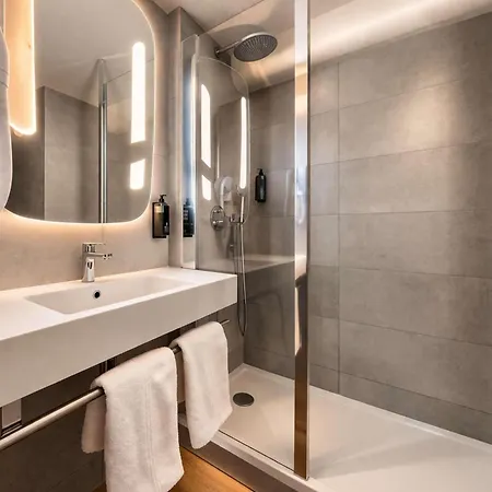 Ibis Centre Meriadeck Ξενοδοχείο 3*