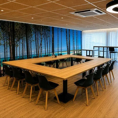 Ibis Centre Meriadeck 3*