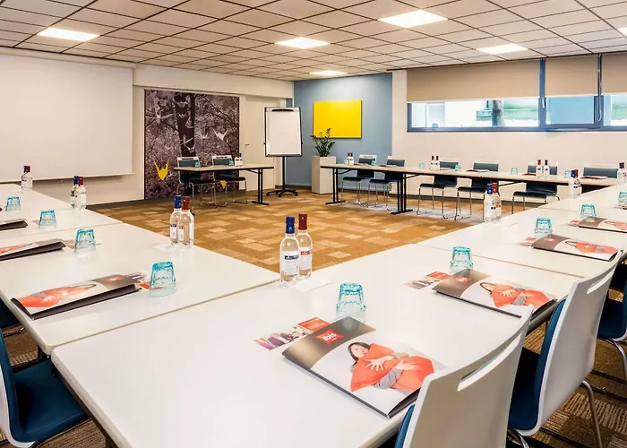 Ibis Centre Meriadeck 3*