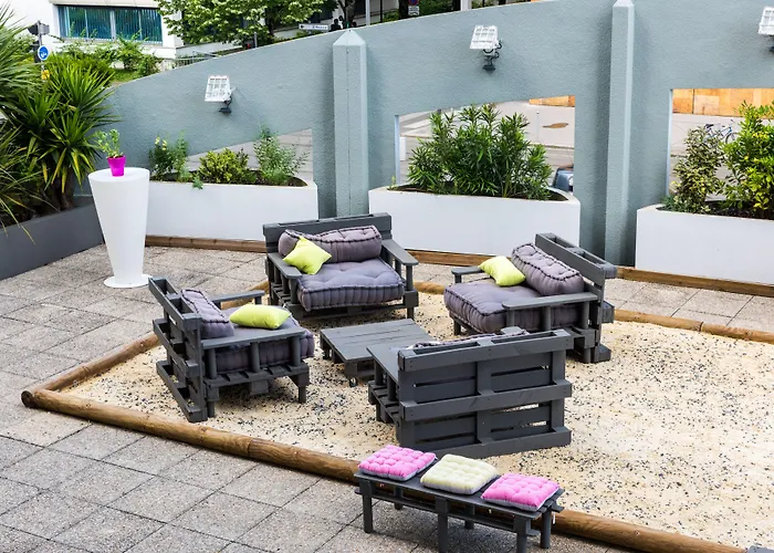 Ibis Centre Meriadeck Hotel 3*